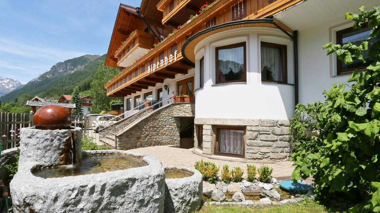 Pension Alpenhof B&B 콜레 이사르코 외부 사진